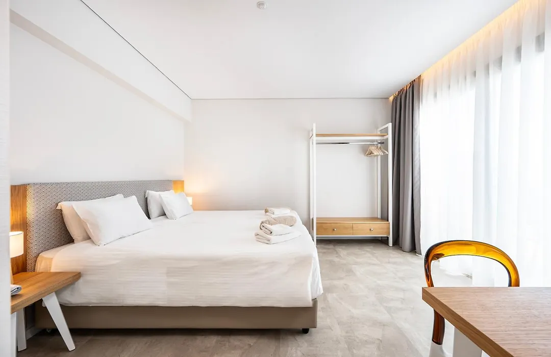 Athina Palace Resort & Spa-1